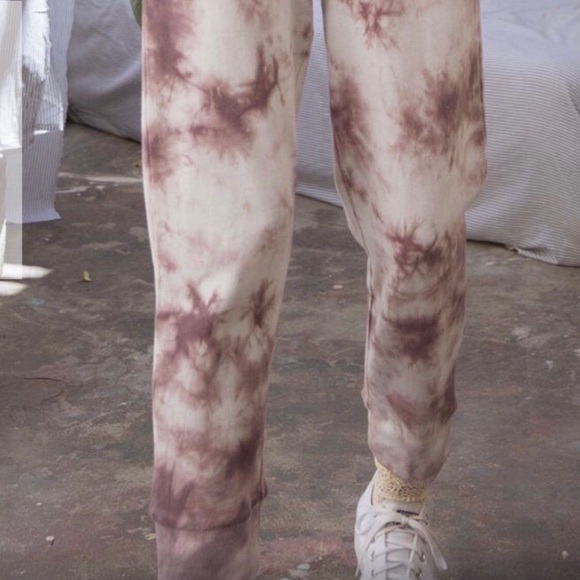 CLEARANCE!  PRICE FIRM! NWT! POL Berry Obsessed Hand Dyed Jogger Sweatpants - Picture 3 of 5